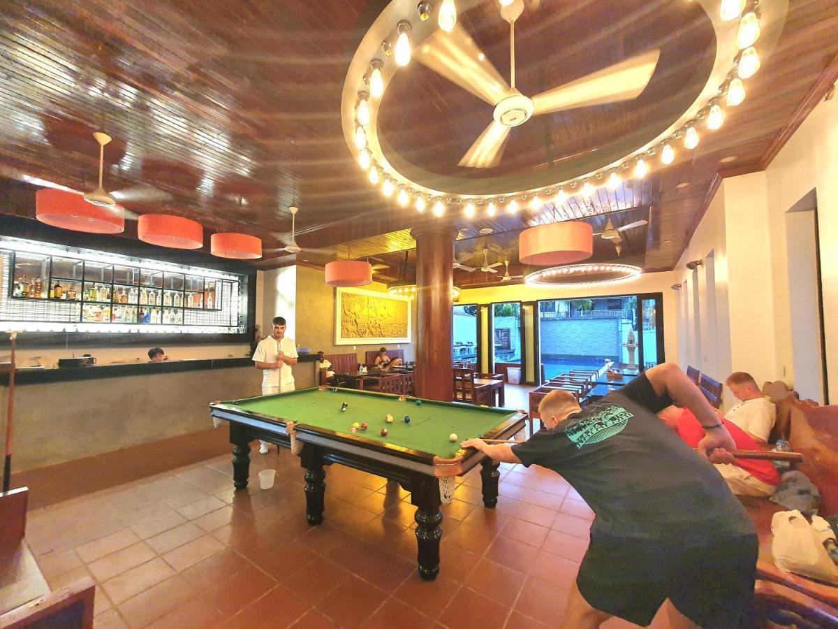 Darling Pub Hostel Сием Реап Екстериор снимка