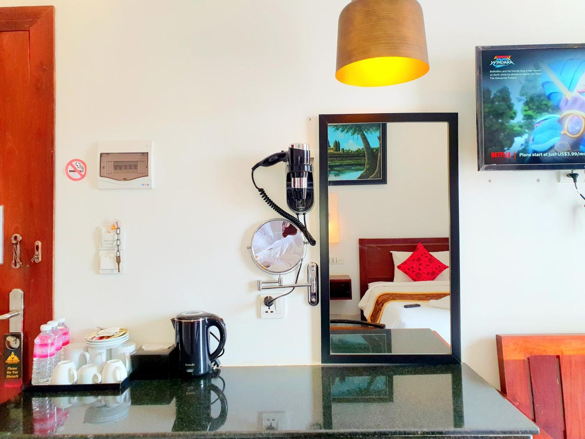Darling Pub Hostel Сием Реап Екстериор снимка